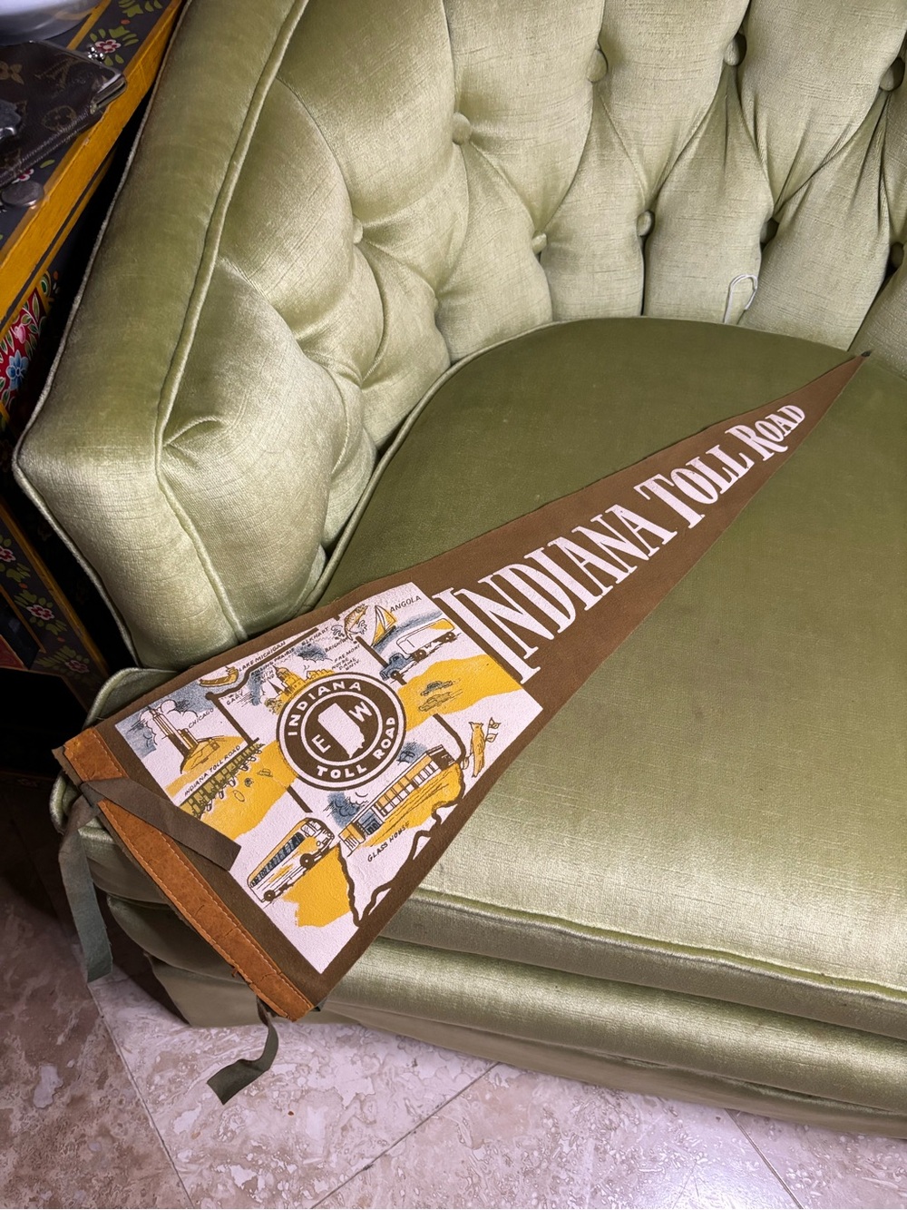 Vintage 1960's Indiana Toll Road Landmarks Felt Pennant Travel Flag 26" - Picture 5 of 7